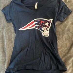 Women's Navy Graphic Tee